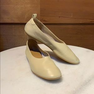 Everlane, The Day Glove